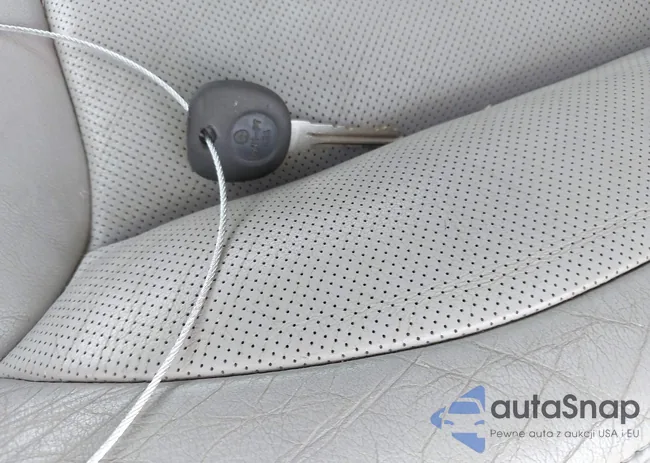 1G6KD57Y38U154893: 43086842