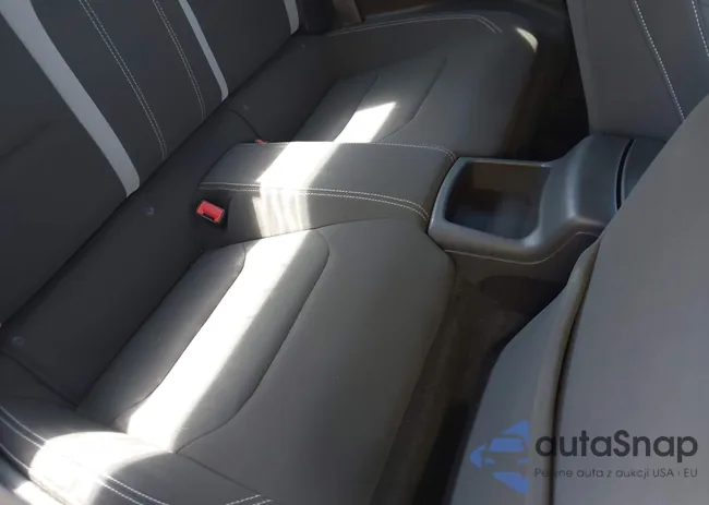 1G1FB1RS8G0158880: 43086888