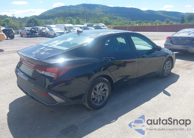 KMHLM4DG5RU805896: 43086914