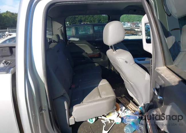 3GTU2VEC8EG516993: 43086935