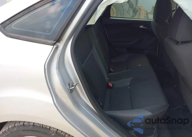 1FADP3F27DL145182: 43086947