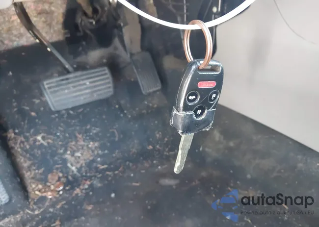 2HGFG3B8XDH525225: 43086952