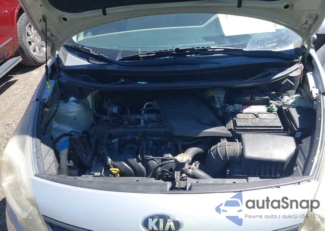 KNADM4A36G6531455: 43086990