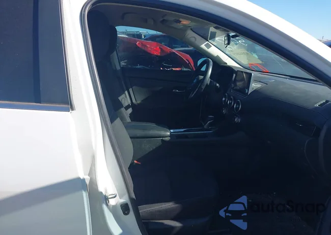 3N1AB8CV2PY311954: 43087047