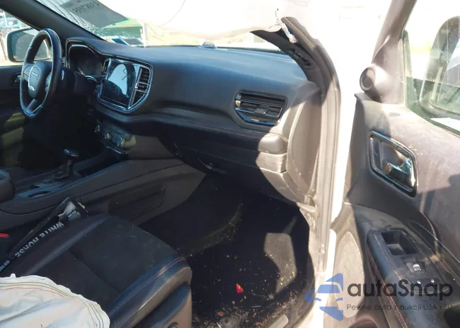 1C4SDJCT5MC520384: 43087095