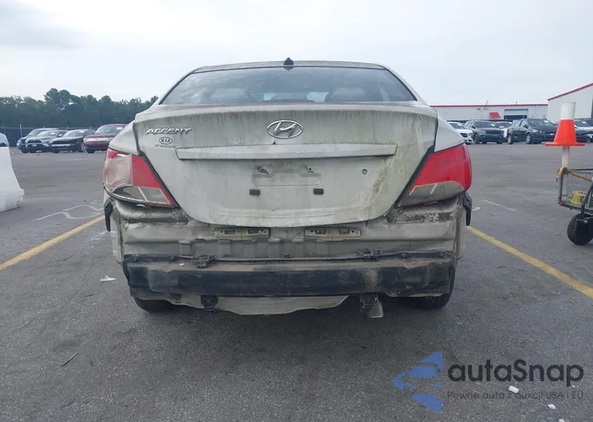 KMHCT4AE4GU965982: 43088272