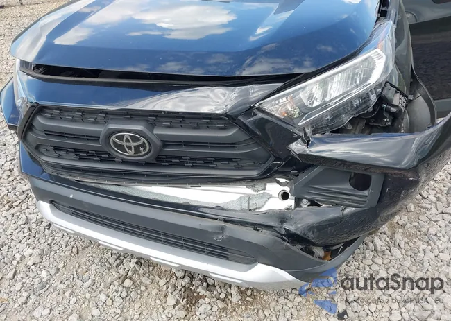 2T3J1RFV9KW066084: 43088418