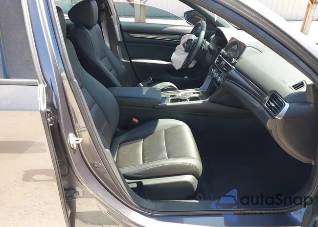 1HGCV2F37KA010549: 43088445