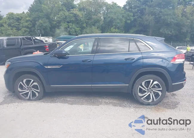 1V2TE2CA3MC202753: 43088652