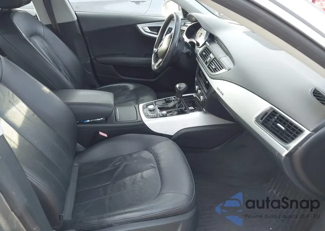 WAUSGAFC6CN017904: 43088662