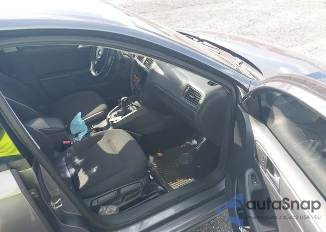 3VW2K7AJ2FM243198: 43087769