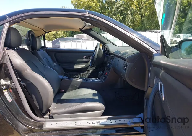 WDBKK49F73F281702: 43087783