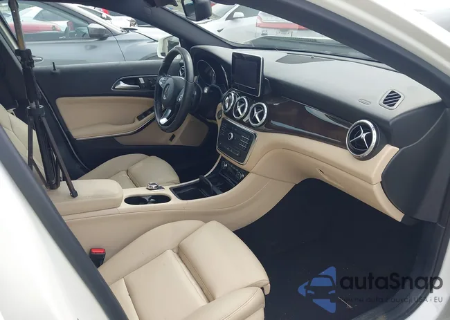 WDCTG4EB6GJ192419: 43087874