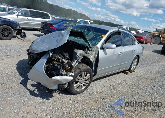 1N4AL2AP3CC107748: 43087946