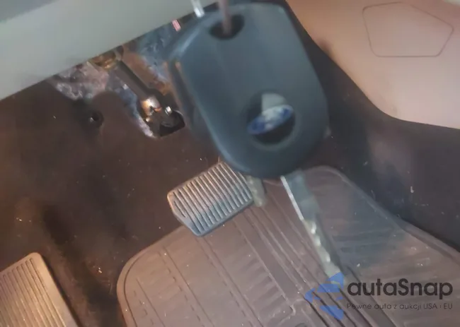 1FMCU0GD5HUE01022: 43089154