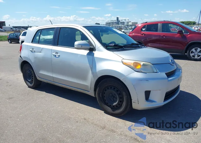 JTKKU10498J010675: 43089156