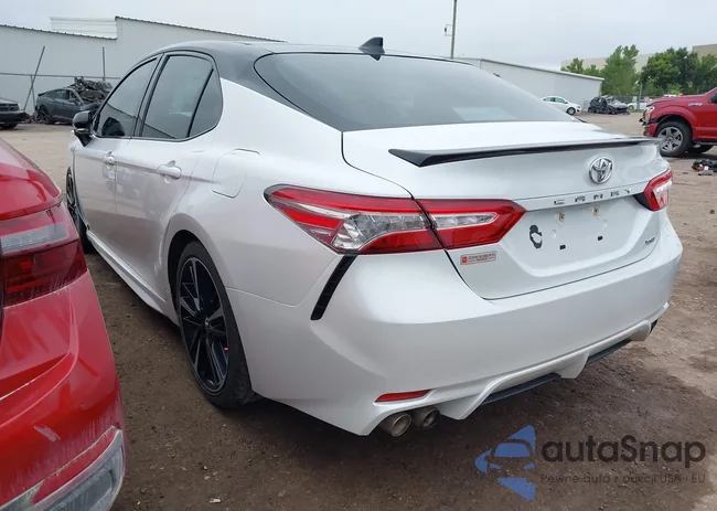 4T1B61HK8KU277716: 43089190