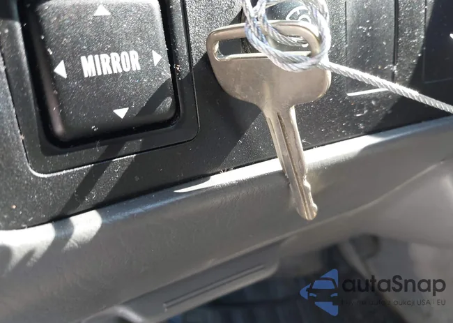 4T1BG22KXXU484501: 43089267