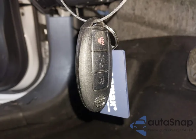 JN8AF5MV6HT752399: 43089366