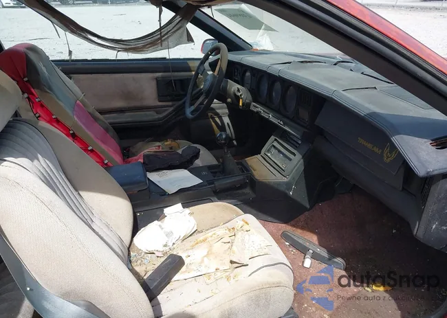 1G2AW87G3EL273898: 43089644