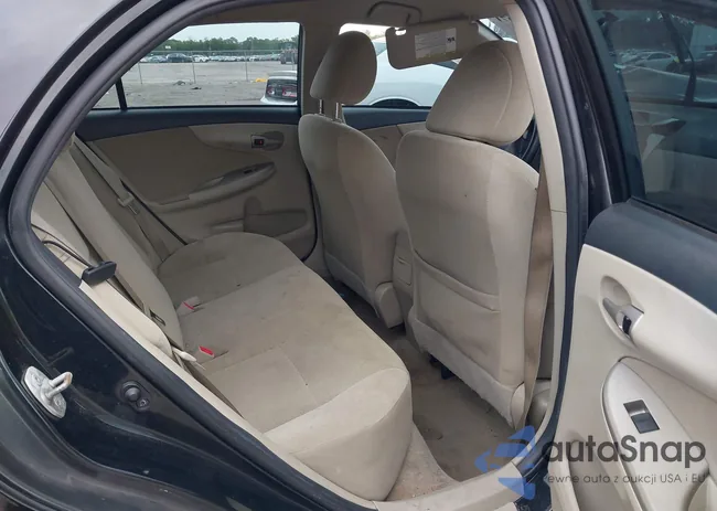 2T1BU4EE5DC981835: 43089671