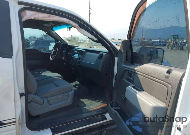 1FTMF1EF6EFB04435: 43089681