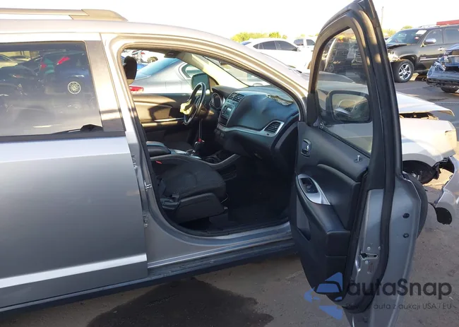 3C4PDCAB9HT505053: 43089684