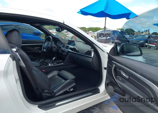 WBA4Z1C58JEC59618: 43088773