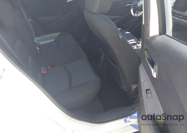 3MYDLBYV2JY300619: 43088885