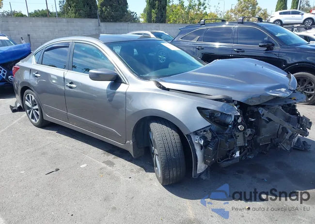 1N4AL3APXHC136077: 43088922