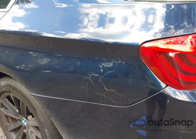 WBA5A7C57FG143172: 43088945