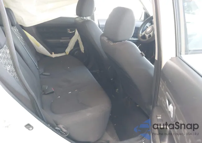 KNDJT2A24A7111246: 43089045