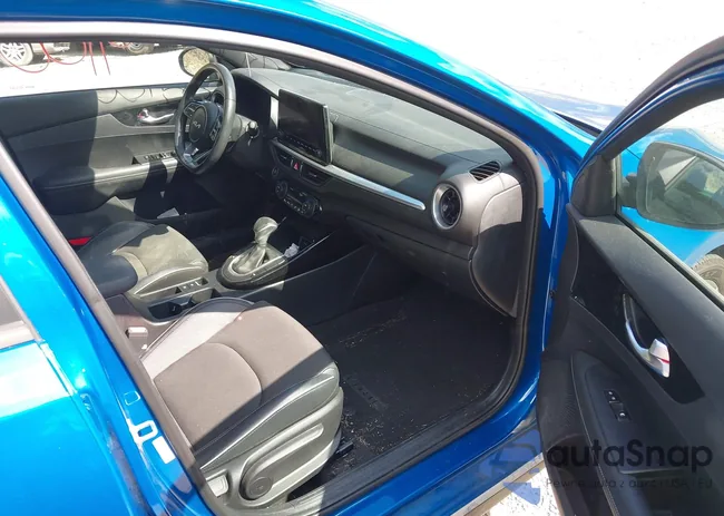 3KPF54AD1NE439579: 43089100