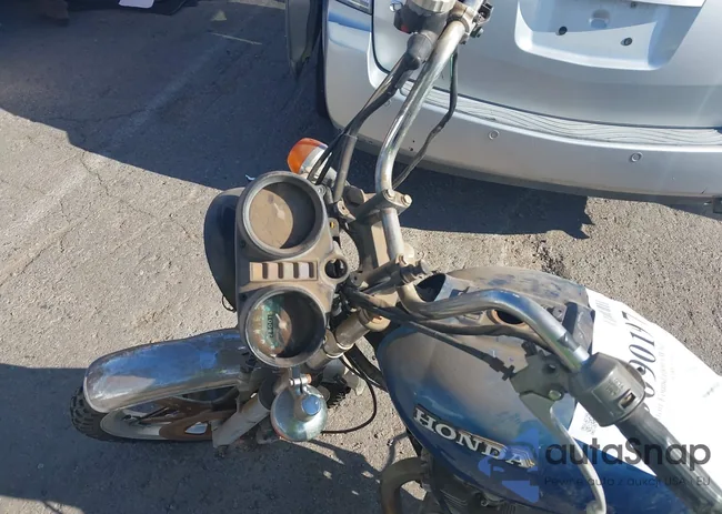 CB400T405027: 43090197