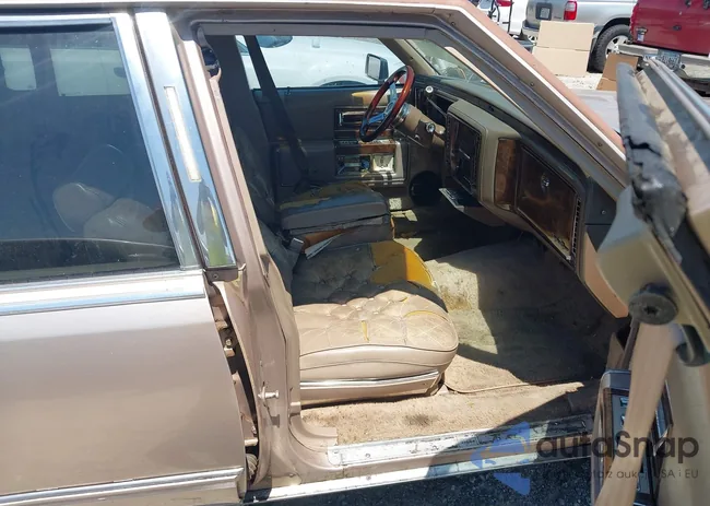 1G6DW54E7NR707900: 43090399