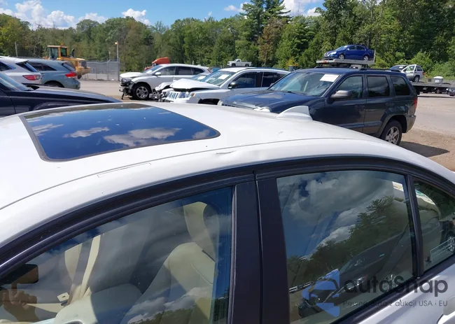 WBA3B3C54DF542010: 43090649