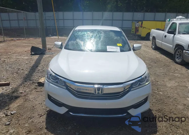 1HGCR2F55GA168580: 43091156