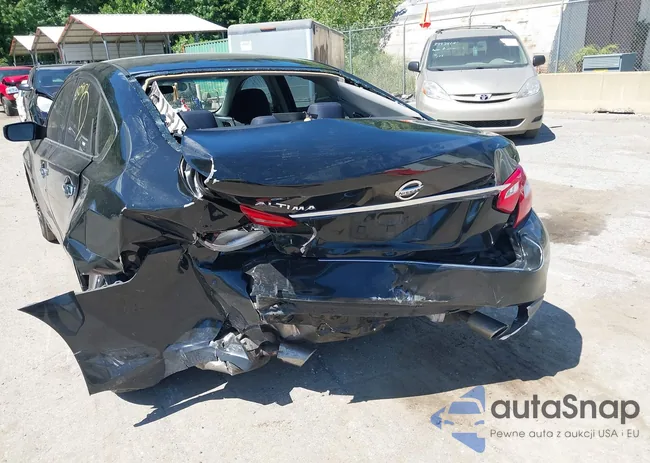 1N4AL3AP1GN332606: 43091171