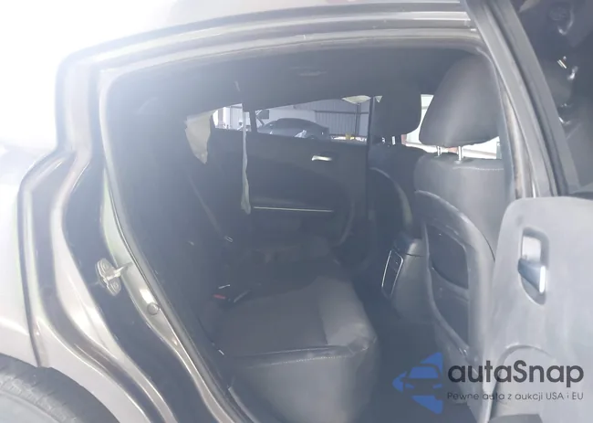 2C3CDXBG5KH643855: 43091632