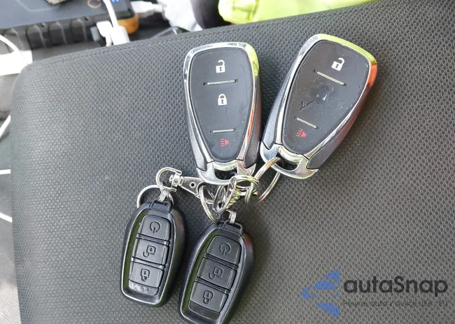 2GNAXHEV3K6227056: 43091648