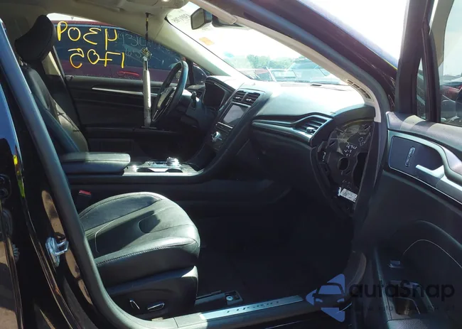 3FA6P0RU6LR157148: 43091705