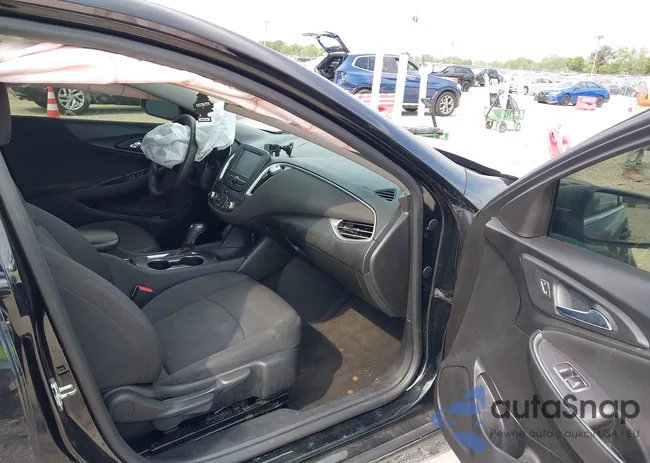 1G1ZC5ST2JF251774: 43091713