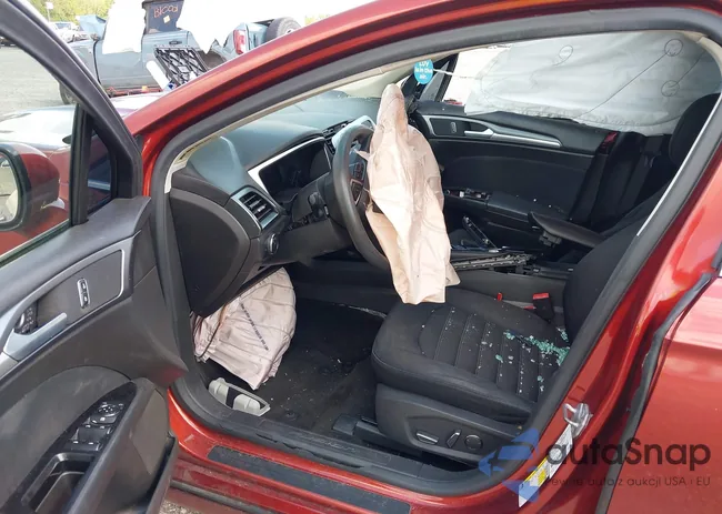 3FA6P0H78ER261669: 43090784