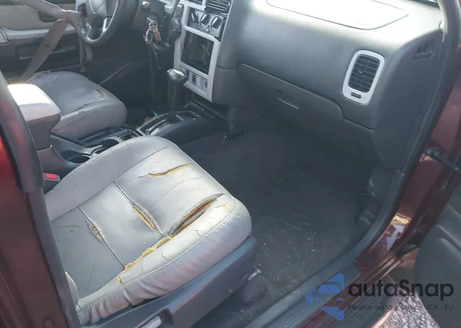 JN8AR05S4WW229571: 43090837