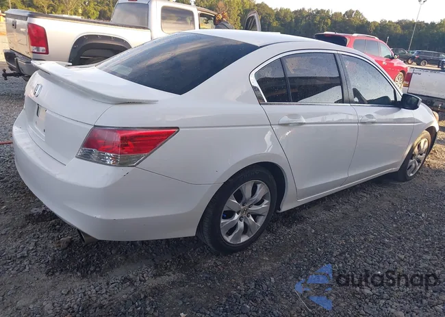 1HGCP26729A095260: 43090953