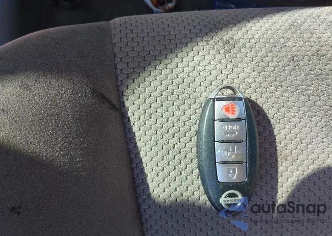 1N4AL21E19N559161: 43090956