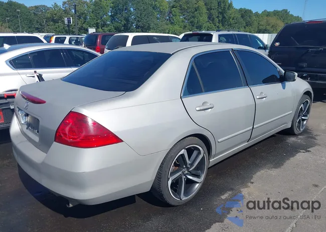 1HGCM56706A122056: 43090963