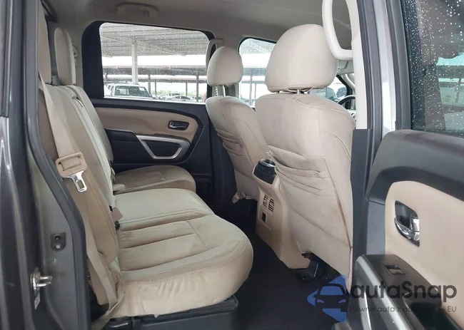 1N6AA1E62HN504906: 43091031