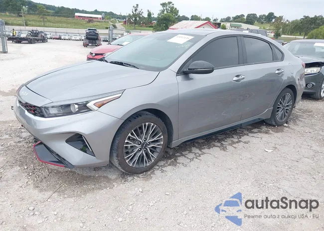 3KPF54AD6RE812413: 43092139