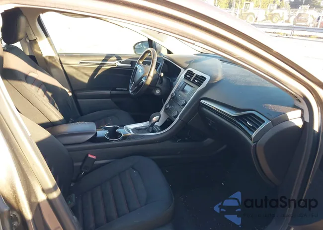 1FA6P0H72E5403677: 43092279